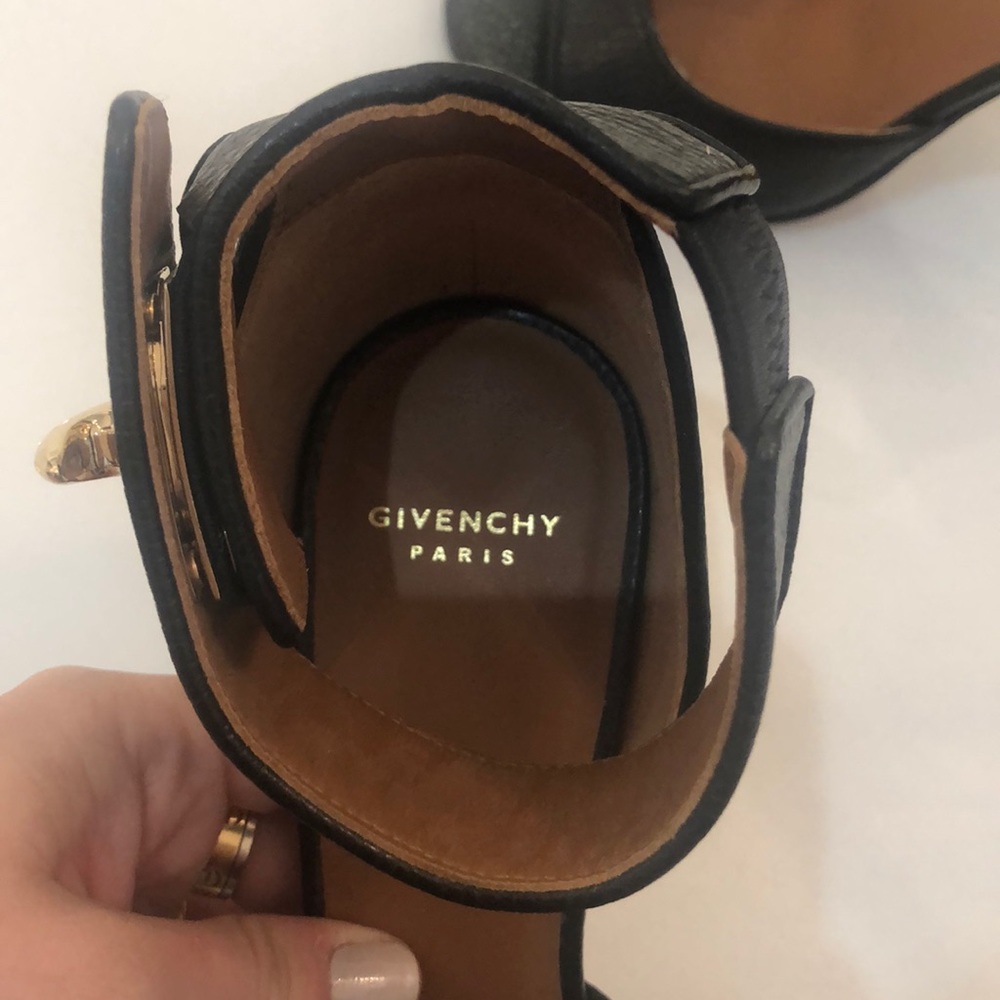 Givenchy heels - Picture 4 of 7
